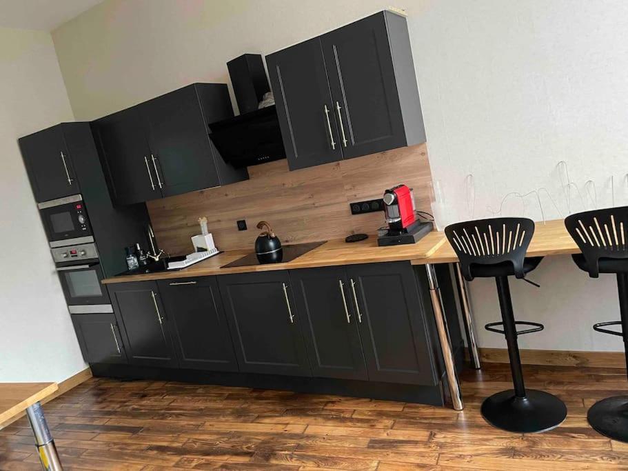 Appartement De Caractere Mirecourt Eksteriør billede
